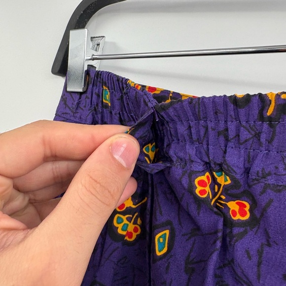 Women’s Vintage 80s Retro Y2K High Waist Floral Pattern Purple Short Size 4(27) - Picture 13 of 16